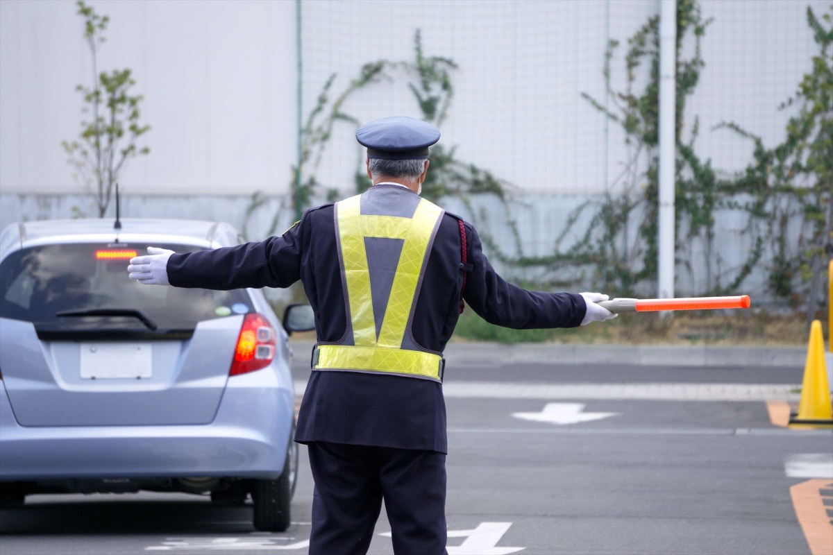 警備員